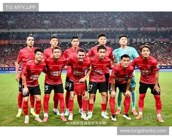 成都足球队实力变革引发热议展望未来发展新机遇与挑战