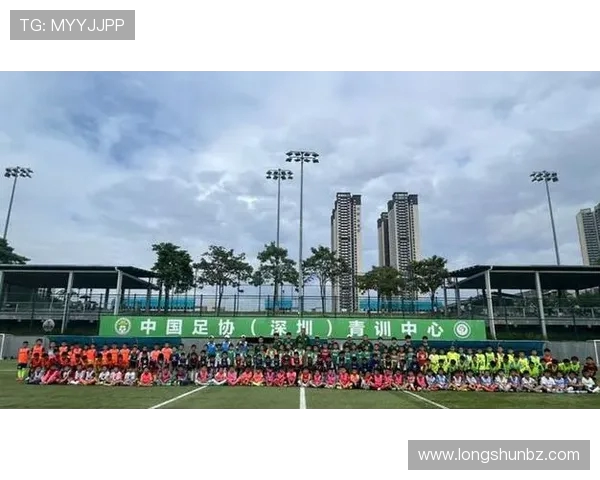 深圳足球队荣登足球配合排行榜第二名展现团队实力与默契