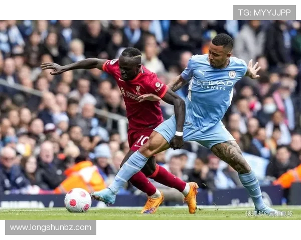 2017年曼城与利物浦精彩对决全场录像回放及精彩瞬间分析