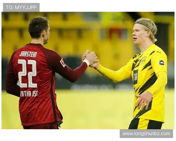 奥斯与布雷达激战正酣比分悬念引人关注的精彩对决