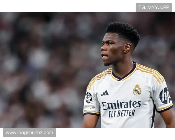 楚阿梅尼的成长之路与未来展望:从新星到足球巨星的蜕变之旅