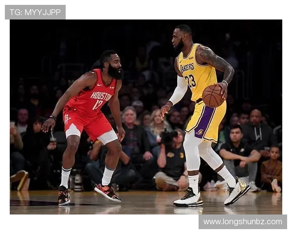 湖人对阵火箭精彩直播回顾与赛后分析全景呈现