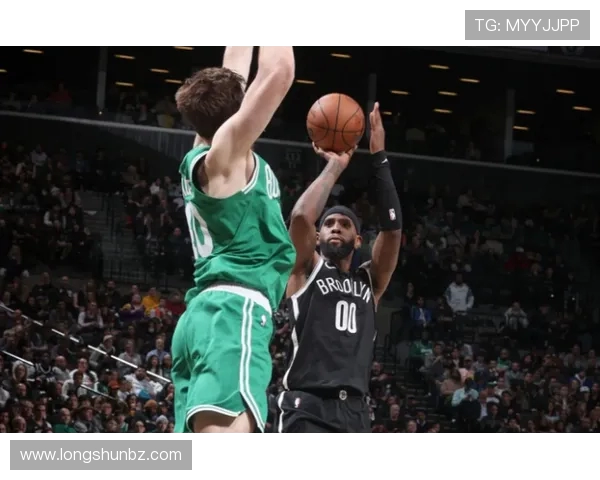 篮网对决魔术精彩回顾2021年1月17日NBA赛场的激烈碰撞与精彩瞬间 篮网对决魔术精彩回顾2021年1月17日NBA赛场的激烈碰撞与精彩瞬间